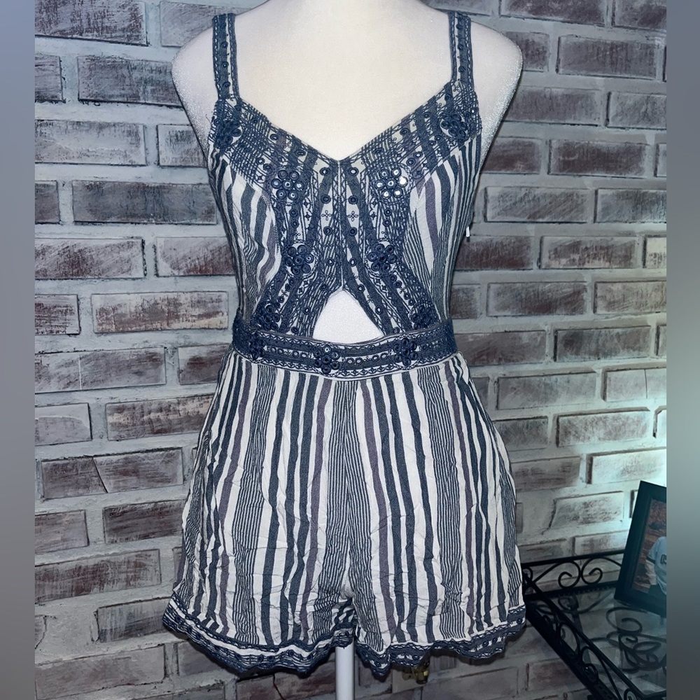 American Eagle outfitters seersucker romper